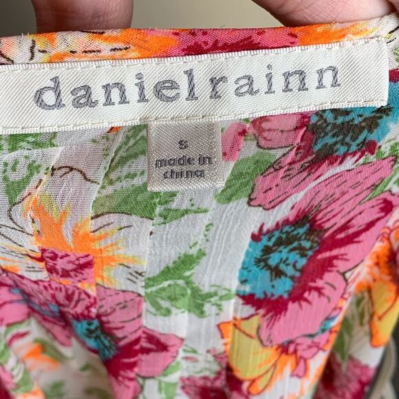 Daniel Rainn Crochet Floral Peplum Top Pink Green Yellow Small - Picture 4 of 8